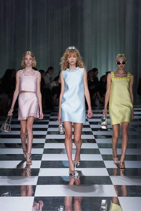 pubblicità versace 2024|versace 2024.